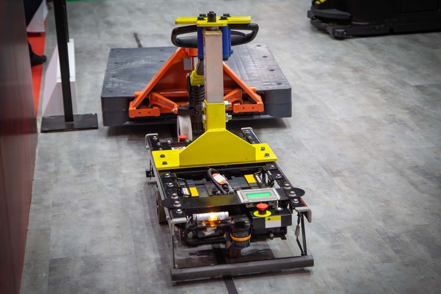 Les roues SWD 150 permettent d'équiper les robots mobiles pour la menutention de charges en usine